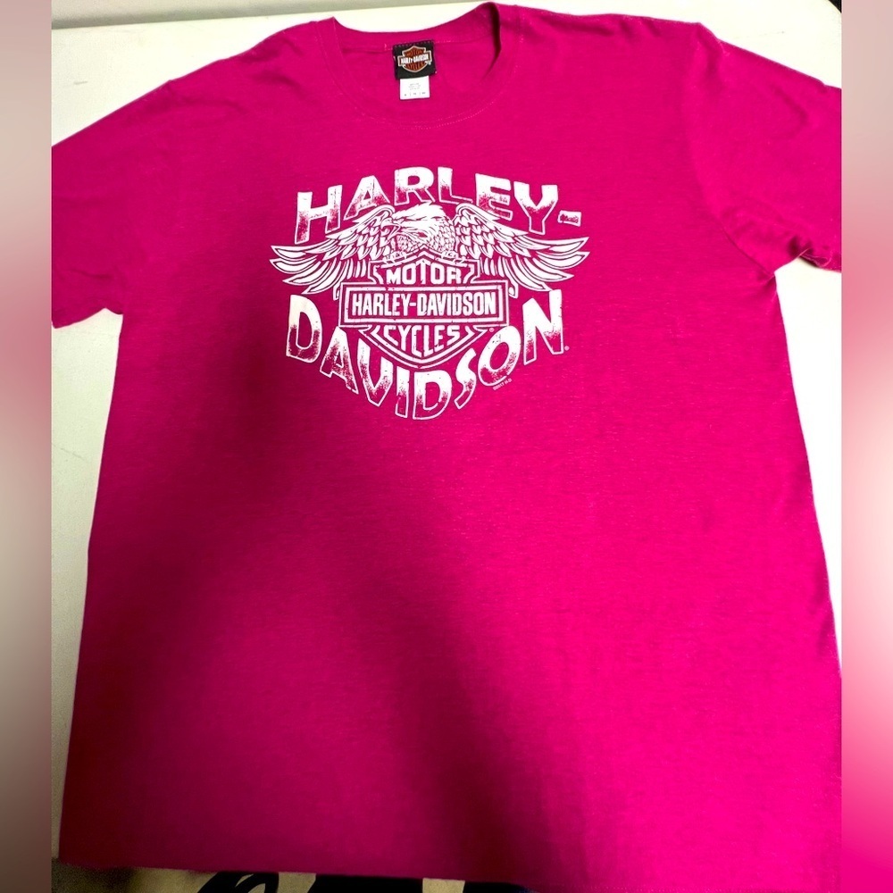 HARLEY DAVIDSON UNISEX T SHIRT SHORT SLEEVE SIZE XL. DARK PINK/FUSCIA GREAT COND